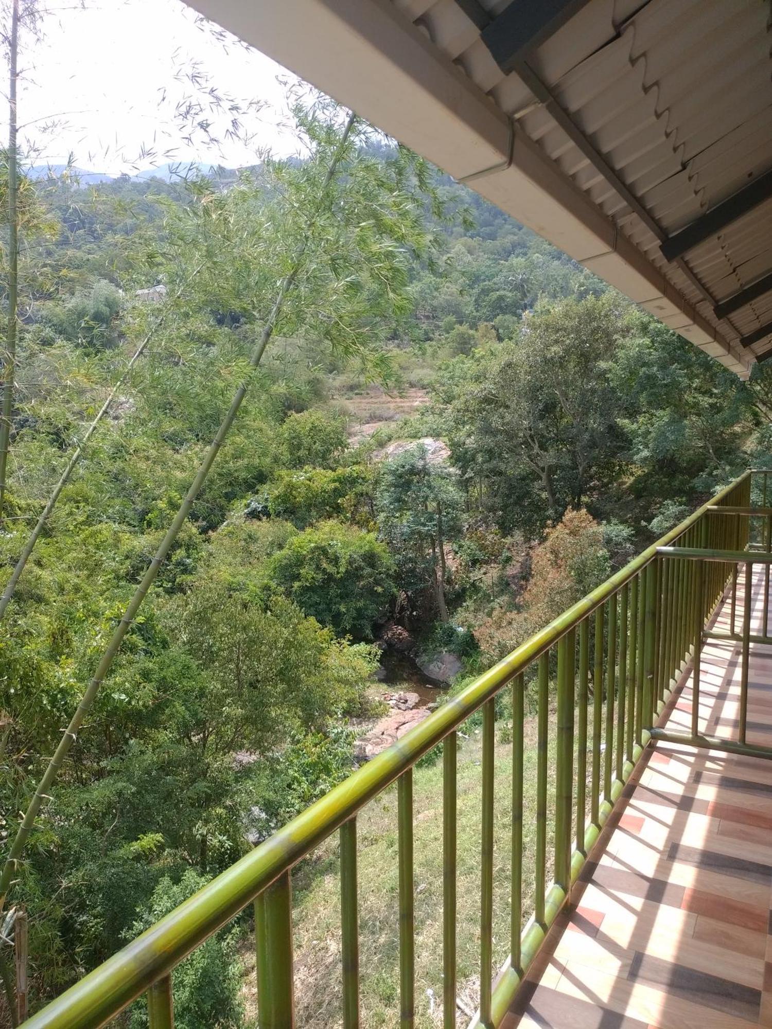 Don'S River Valley Jungle Resort Maraiyur Exterior photo